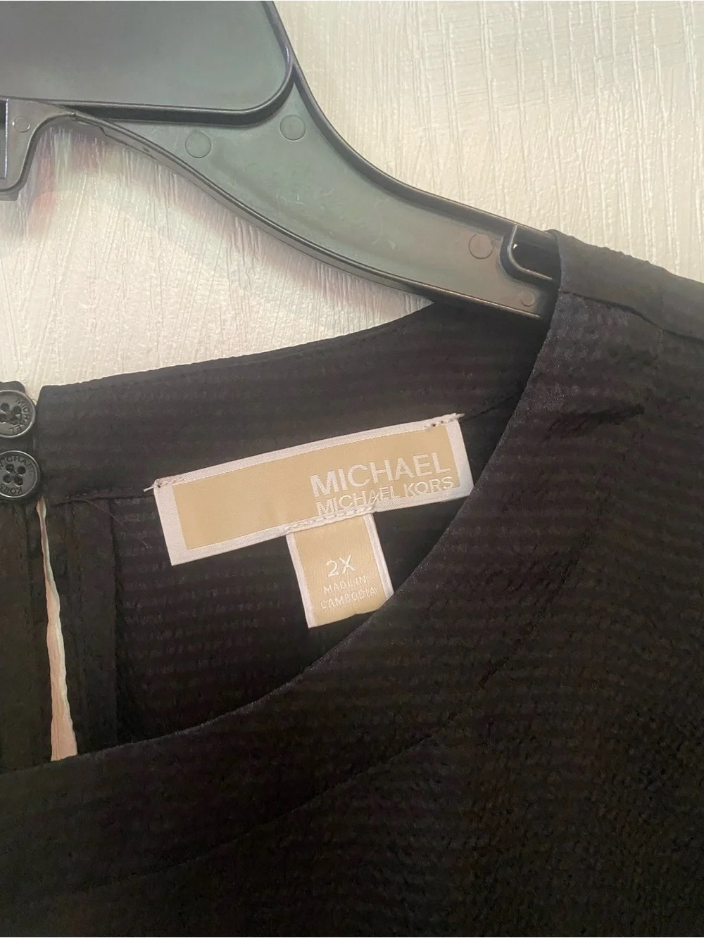 Michael Kors Black Short Sleeve Tie-Waist Blouse
